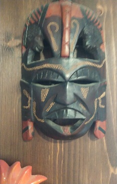 Maschera tribale africana