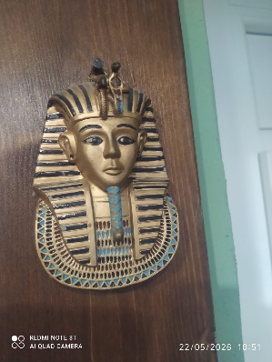 Maschera egizia decorativa (Tutankhamon)