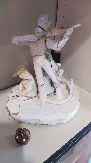 Scultura “Il violinista degli streghi”